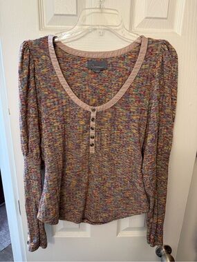 Anthropologie Multicolor Speckled Henley Top with Taupe Trim